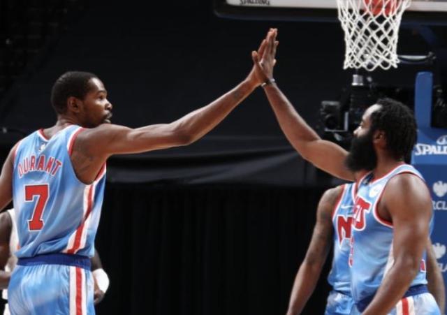 开云-【观察】新赛季联盟10大观赏性球队 篮网湖人领衔